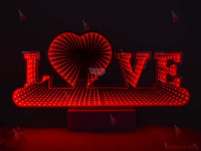 Светеща фигура надпис "love" | PARTIBG.COM