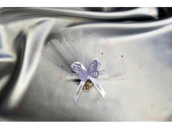 Подаръче магнит пълно с лавандула, пеперудка и пожелание в бяло